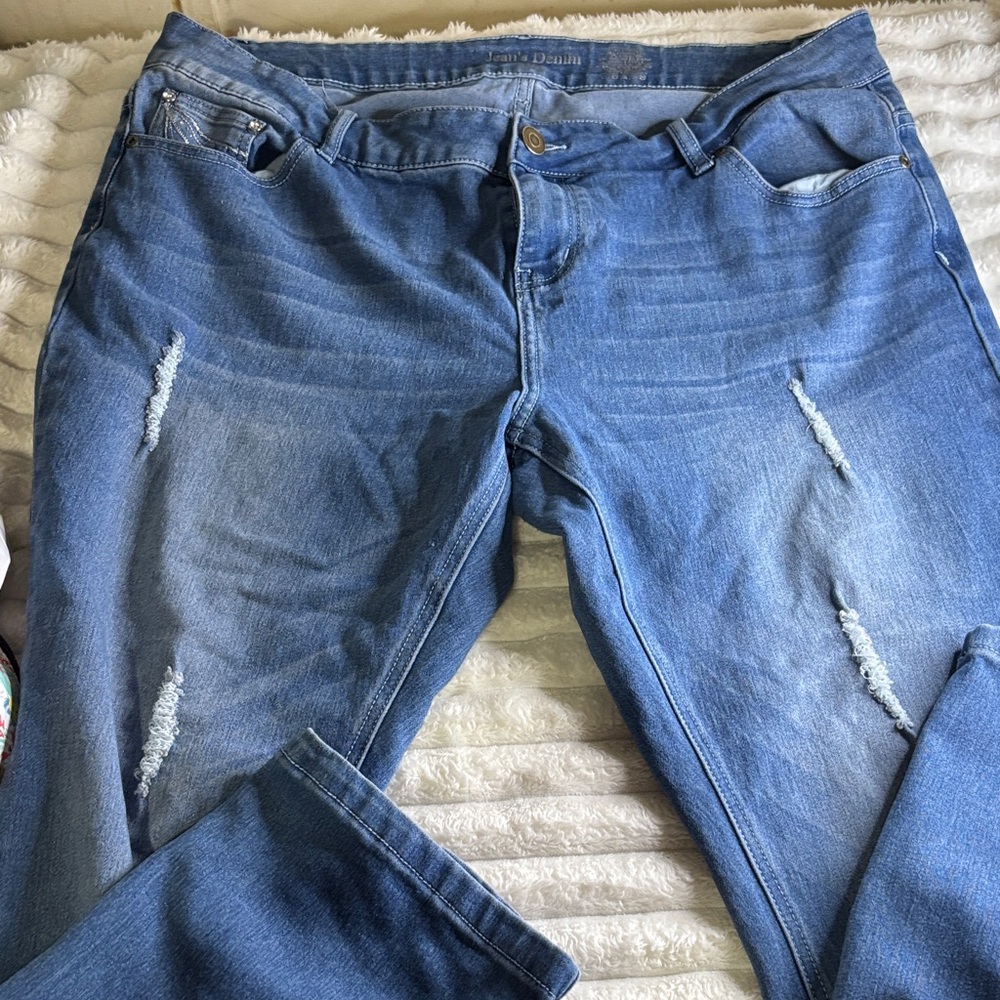 Women's Classic Blue Flare Jeans